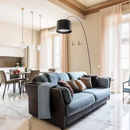 Daire Palazzo Visconti - By Myhomeincomo *