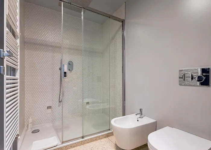 Palazzo Visconti - By Myhomeincomo Apartmán *