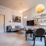 Palazzo Visconti - By Myhomeincomo * Côme