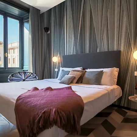 Palazzo Visconti - By Myhomeincomo Apartment Como